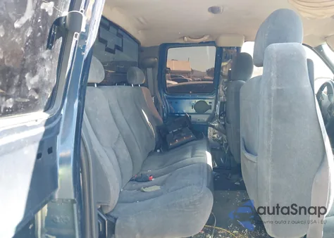 2004 Chevrolet Silverado 1500 Ls from USA, damaged, VIN 2GCEC19T041402241